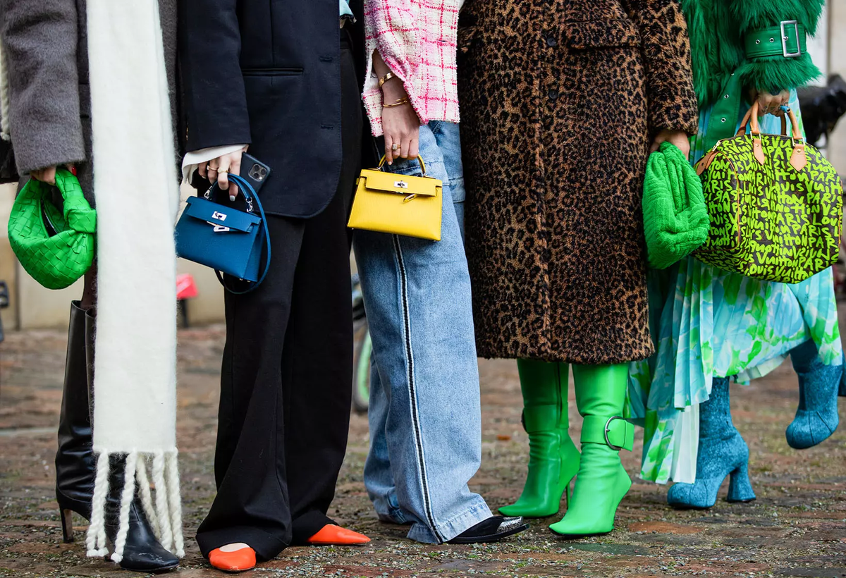 Elevate Your Dress With Accessories - | Fashion and Beauty Woman Elevate Your Dress With Accessories - | Fashion and Beauty Woman