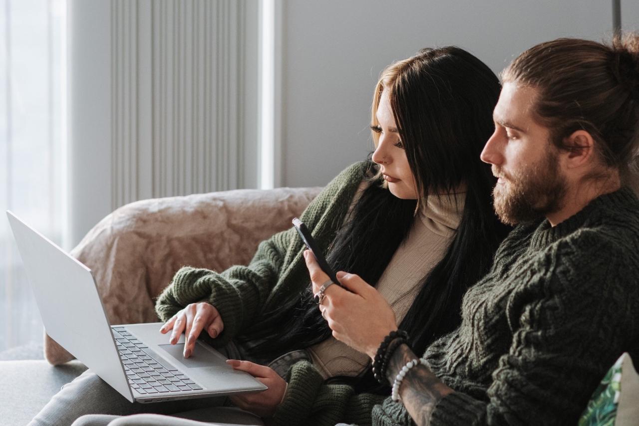 How To Create A Budget And Stick To It [Easy Step By Step]